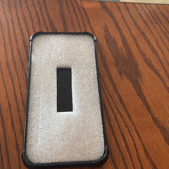 iPhone 12 Pro Max case - Picture 2 of 4